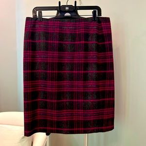 Gray and pink wool skirt by Charles Gray